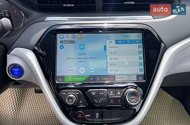 Хэтчбек Chevrolet Bolt EV 2020 в Киеве