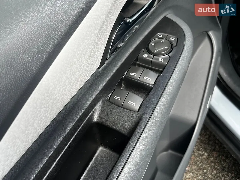 Chevrolet Bolt EV 2018 VIN 1G1F76E08J4129589 фото оголошення 52 з 122