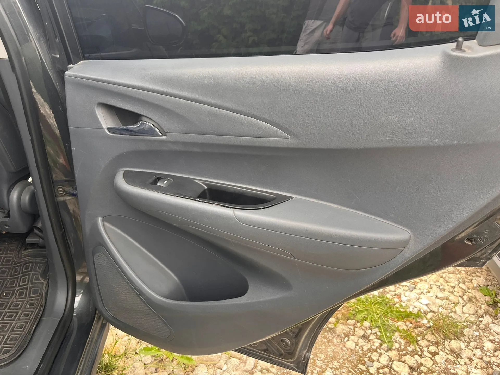 Chevrolet Bolt EV 2018 VIN 1G1FY6S03K4112444 фото оголошення 4 з 26