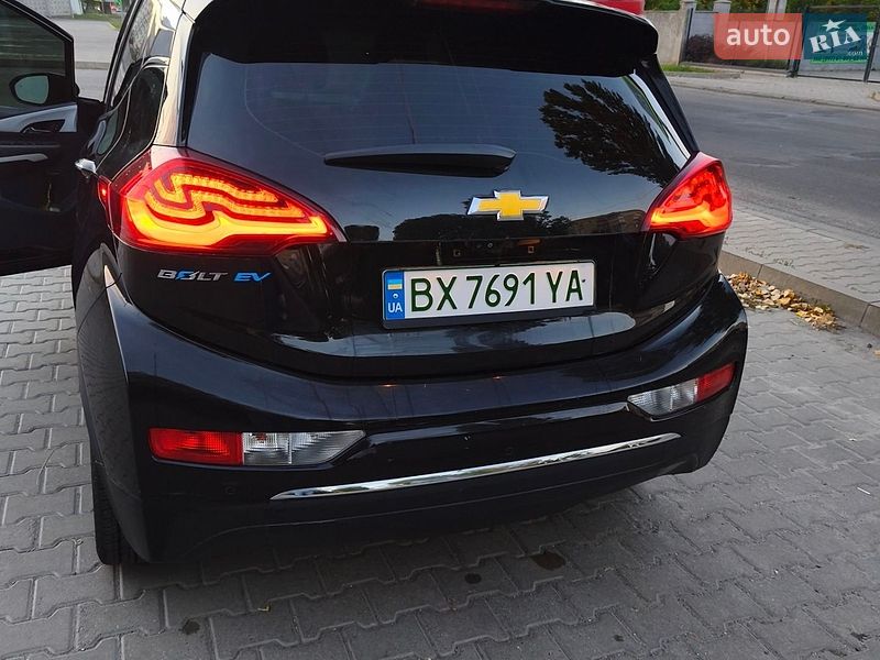 Хэтчбек Chevrolet Bolt EV 2018 в Хмельницком