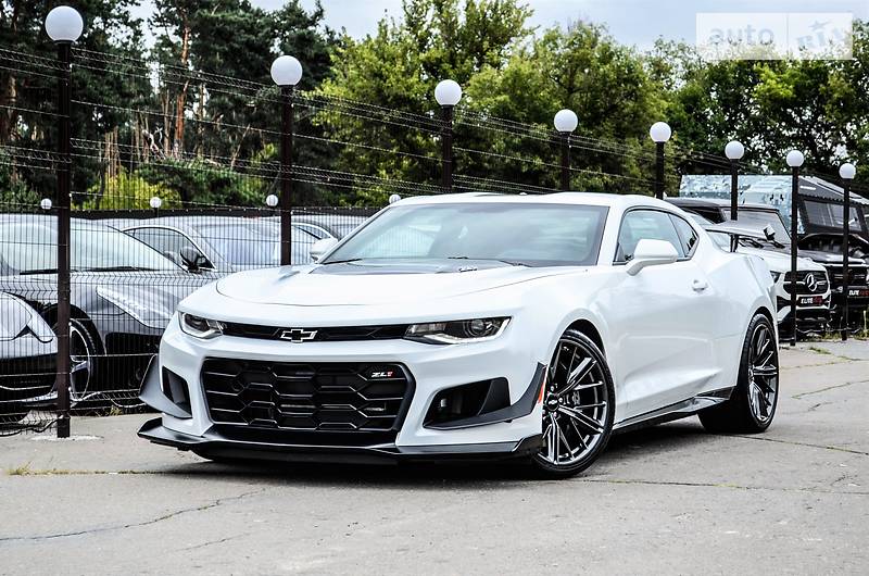 Купе Chevrolet Camaro 2017 в Києві фото 51 Купе Chevrolet Camaro 2017 в Києві