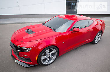 Купе Chevrolet Camaro 2018 в Киеве