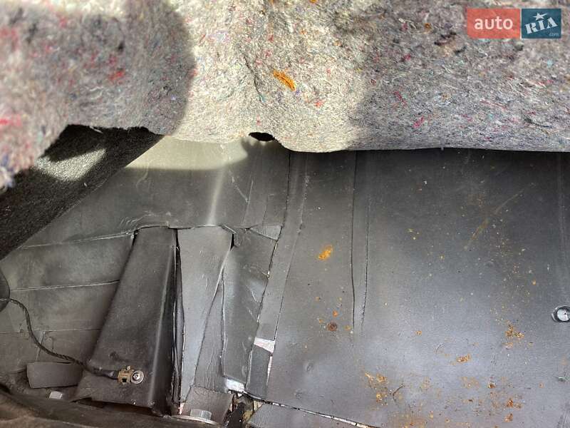 Купе Chevrolet Camaro 1984 в Києві фото 15 Купе Chevrolet Camaro 1984 в Києві