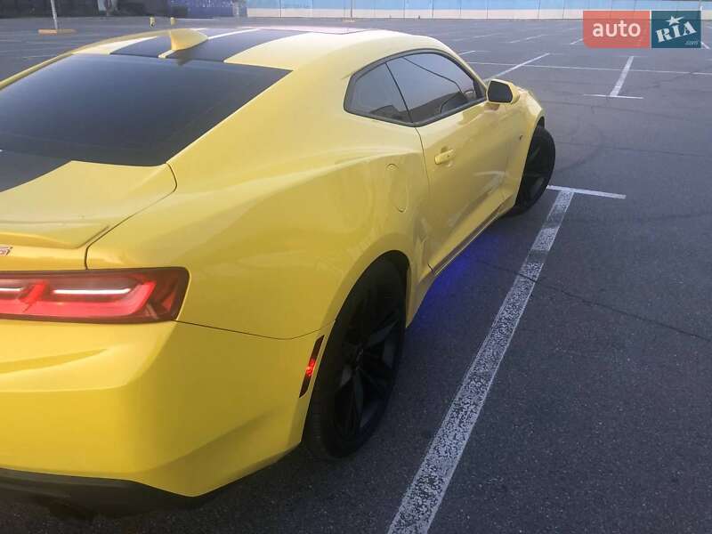 Купе Chevrolet Camaro 2017 в Киеве