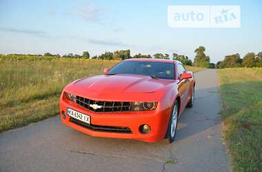 Купе Chevrolet Camaro 2010 в Чернігові