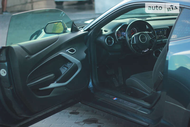 Купе Chevrolet Camaro 2018 в Полтаві