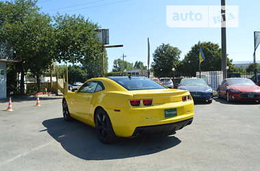 Купе Chevrolet Camaro 2009 в 
