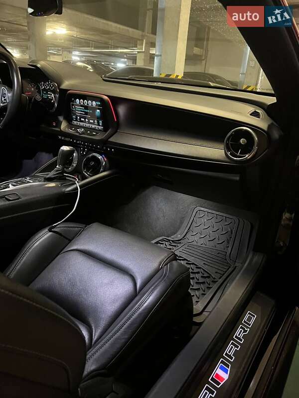 Купе Chevrolet Camaro 2017 в Львові