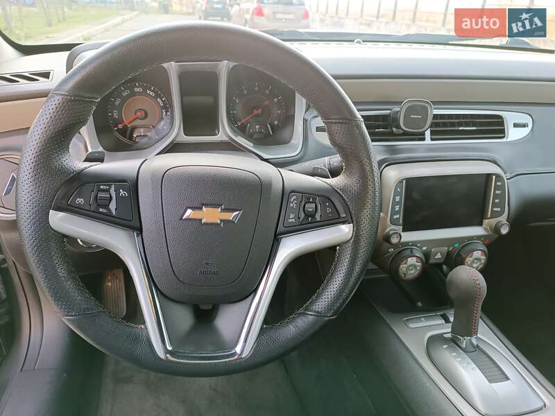 Купе Chevrolet Camaro 2015 в Киеве фото 19 Купе Chevrolet Camaro 2015 в Киеве