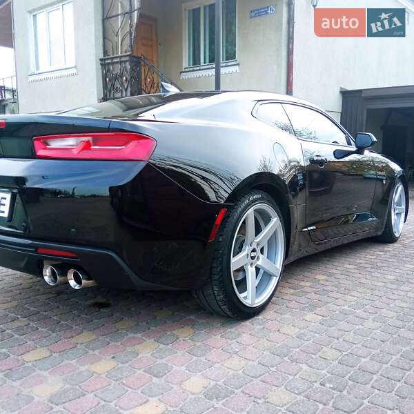 Купе Chevrolet Camaro 2016 в Львові