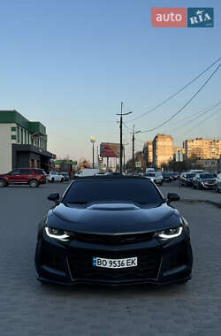 Кабріолет Chevrolet Camaro 2018 в 