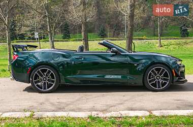 Кабриолет Chevrolet Camaro 2017 в 