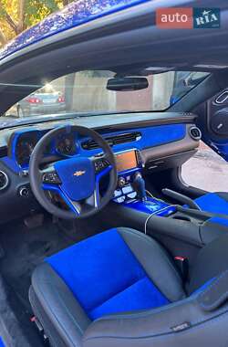 Купе Chevrolet Camaro 2013 в 