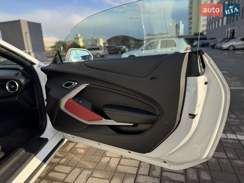 Купе Chevrolet Camaro 2016 в Хмельницком