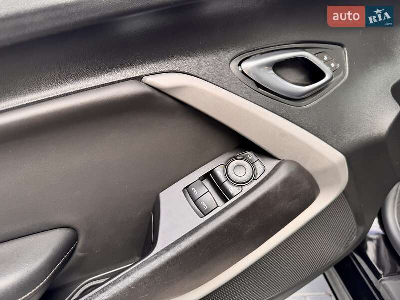 Кабриолет Chevrolet Camaro 2019 в Одессе фото 51 Кабриолет Chevrolet Camaro 2019 в Одессе