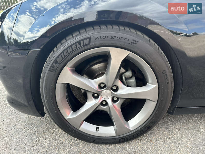 Купе Chevrolet Camaro 2013 в Кропивницькому