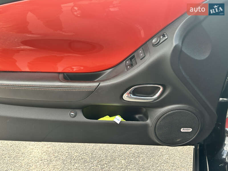 Купе Chevrolet Camaro 2013 в Кропивницькому