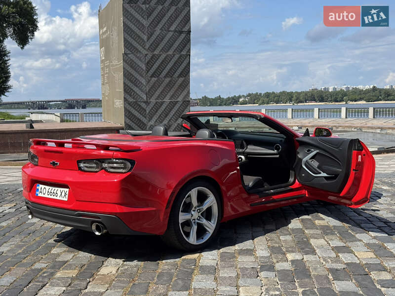Кабриолет Chevrolet Camaro 2017 в Киеве