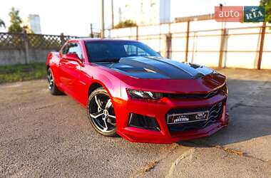 Купе Chevrolet Camaro 2015 в Киеве