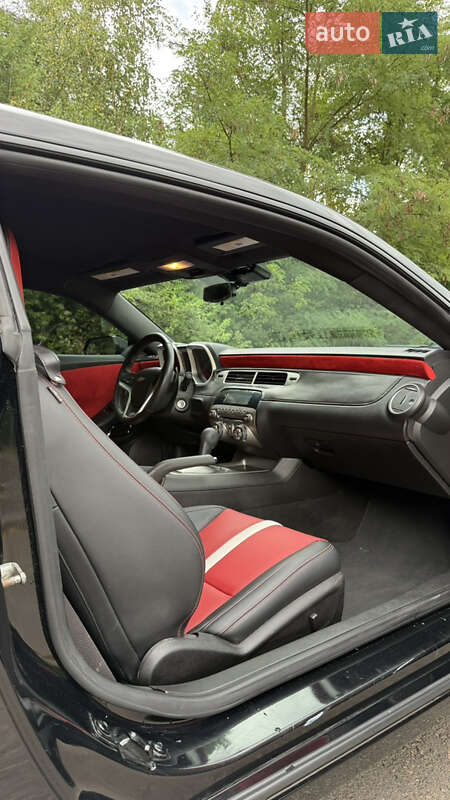 Купе Chevrolet Camaro 2015 в Ровно