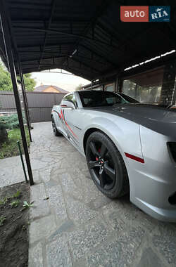 Купе Chevrolet Camaro 2012 в 