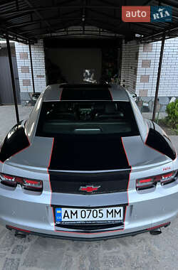 Купе Chevrolet Camaro 2012 в 