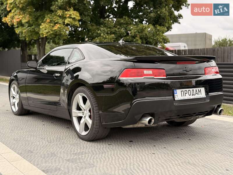 Купе Chevrolet Camaro 2015 в Сарнах