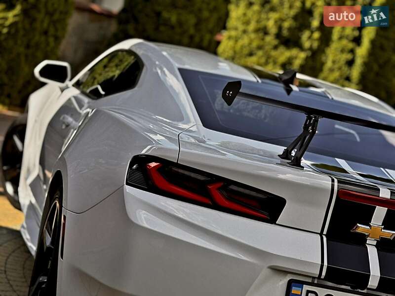 Купе Chevrolet Camaro 2017 в Львове