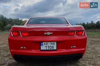 Купе Chevrolet Camaro 2011 в 