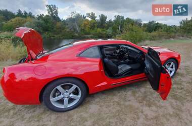 Купе Chevrolet Camaro 2011 в 
