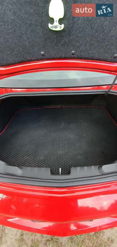 Купе Chevrolet Camaro 2011 в Дніпрі