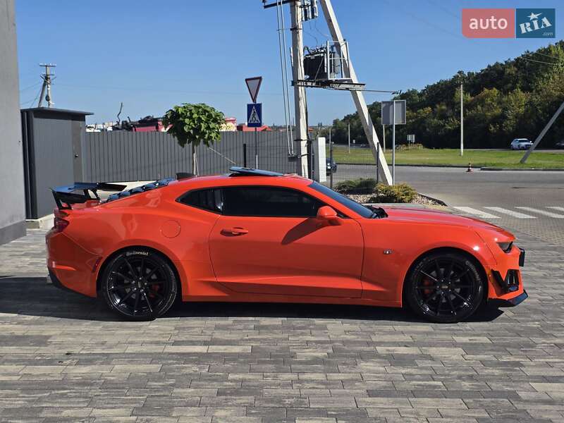 Купе Chevrolet Camaro 2018 в Луцьку
