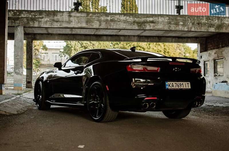 Купе Chevrolet Camaro 2017 в Львове