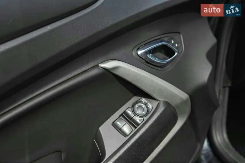 Кабриолет Chevrolet Camaro 2017 в Киеве