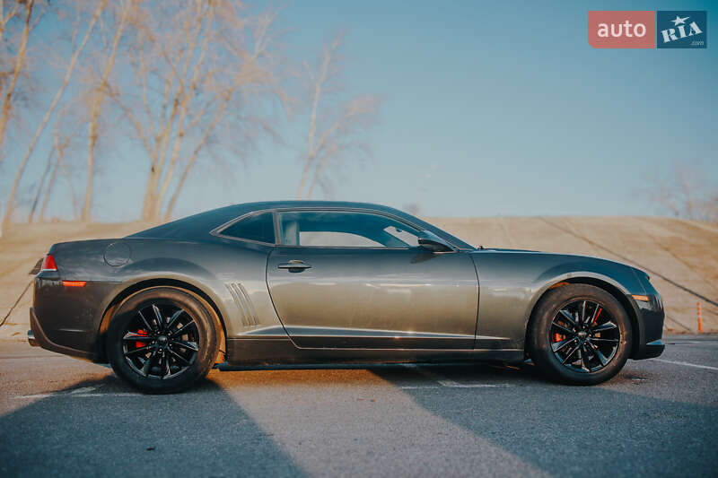 Купе Chevrolet Camaro 2015 в Киеве