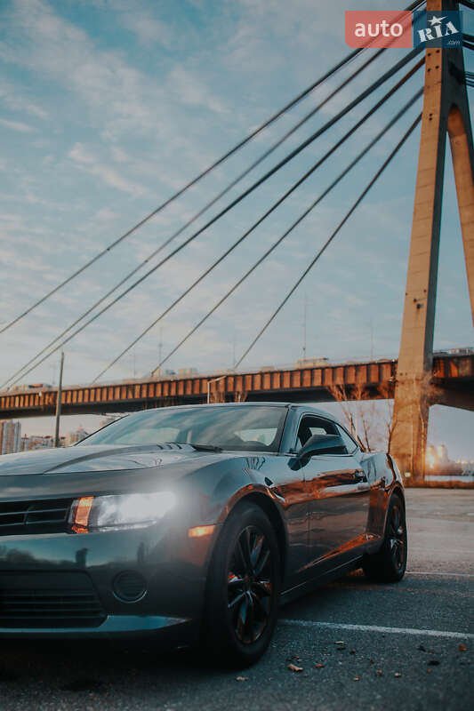Купе Chevrolet Camaro 2015 в Киеве