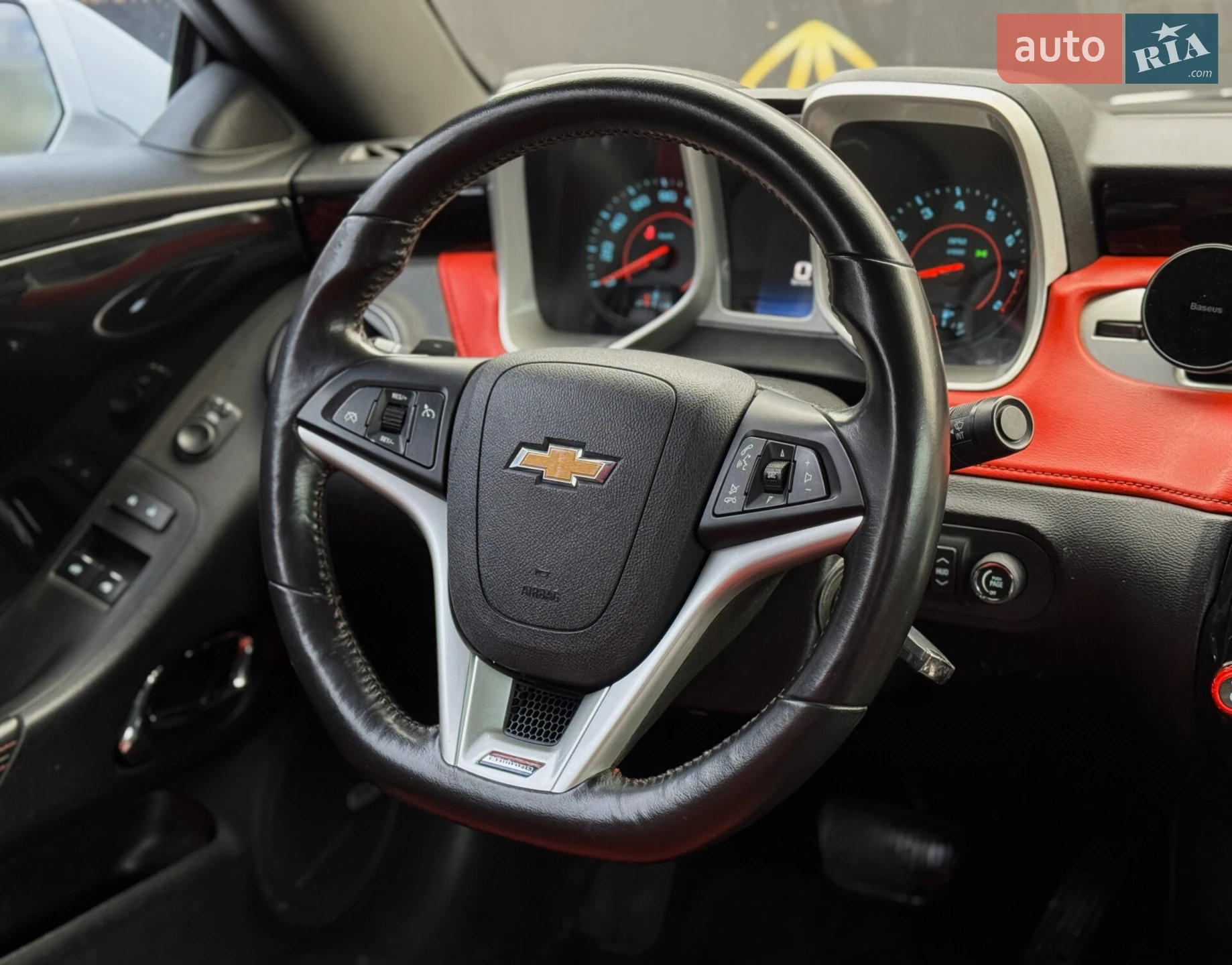 2015 Chevrolet Camaro - мініатюра 13