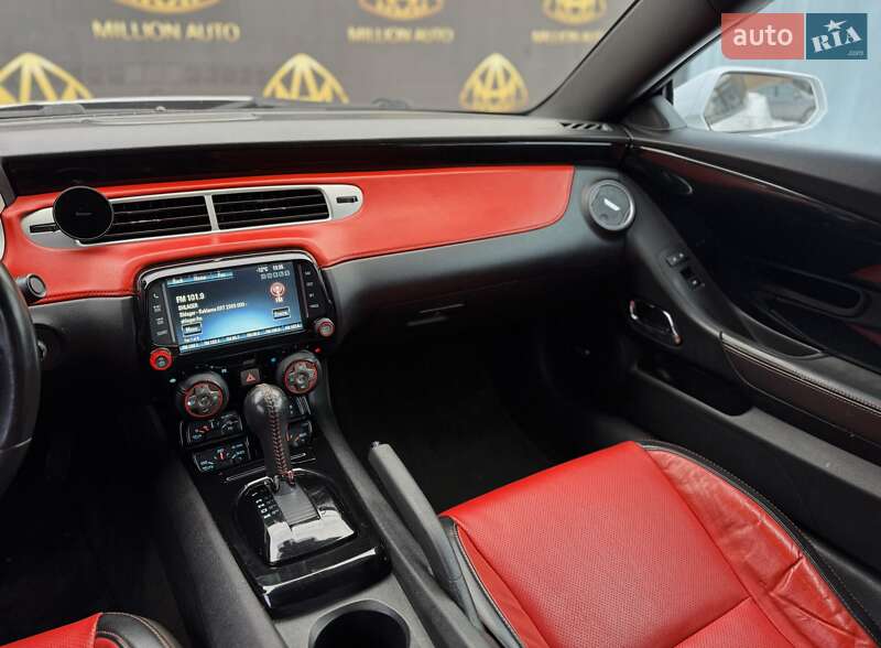 Купе Chevrolet Camaro 2015 в Киеве