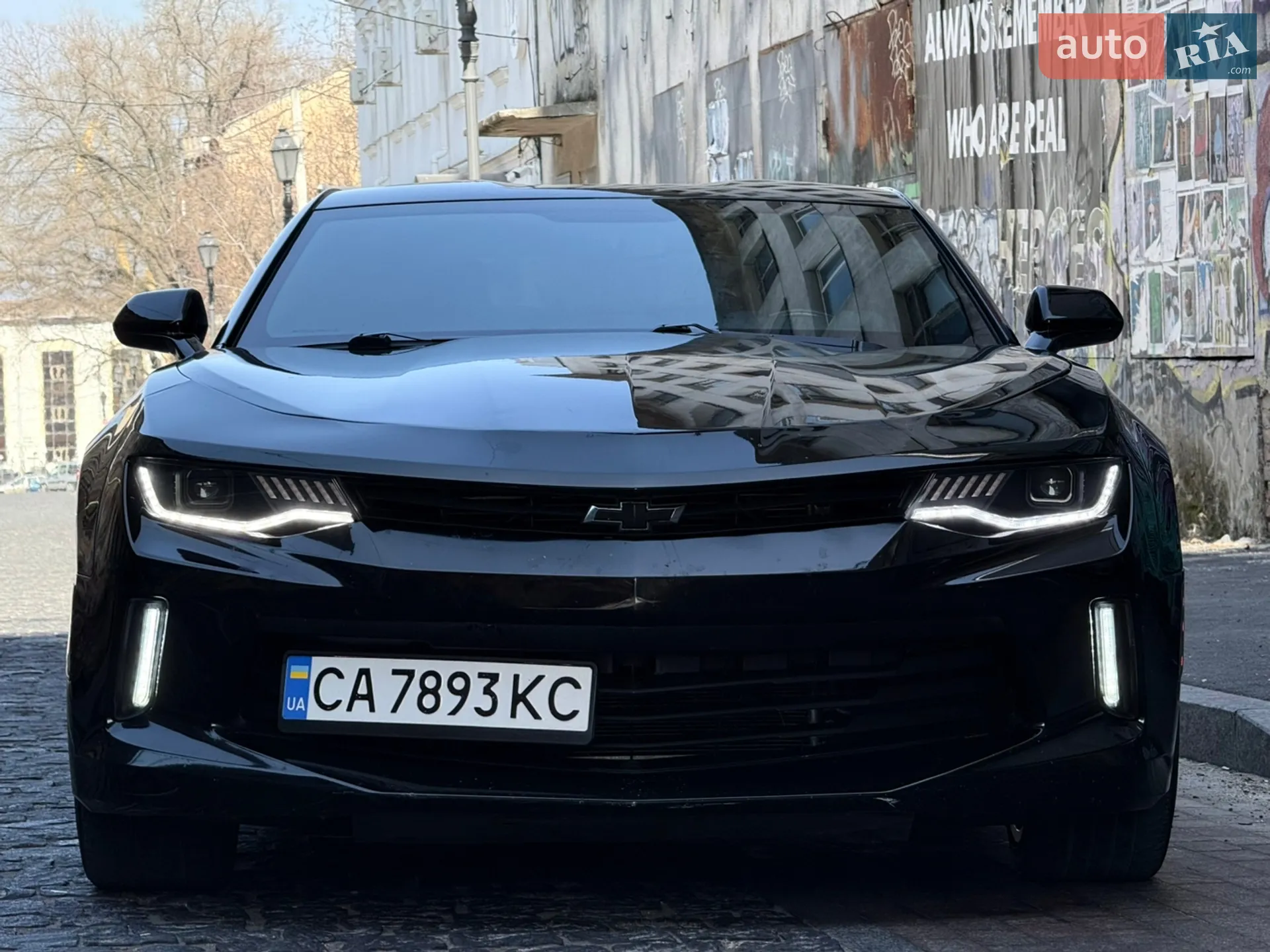 2016 Chevrolet Camaro - мініатюра 2