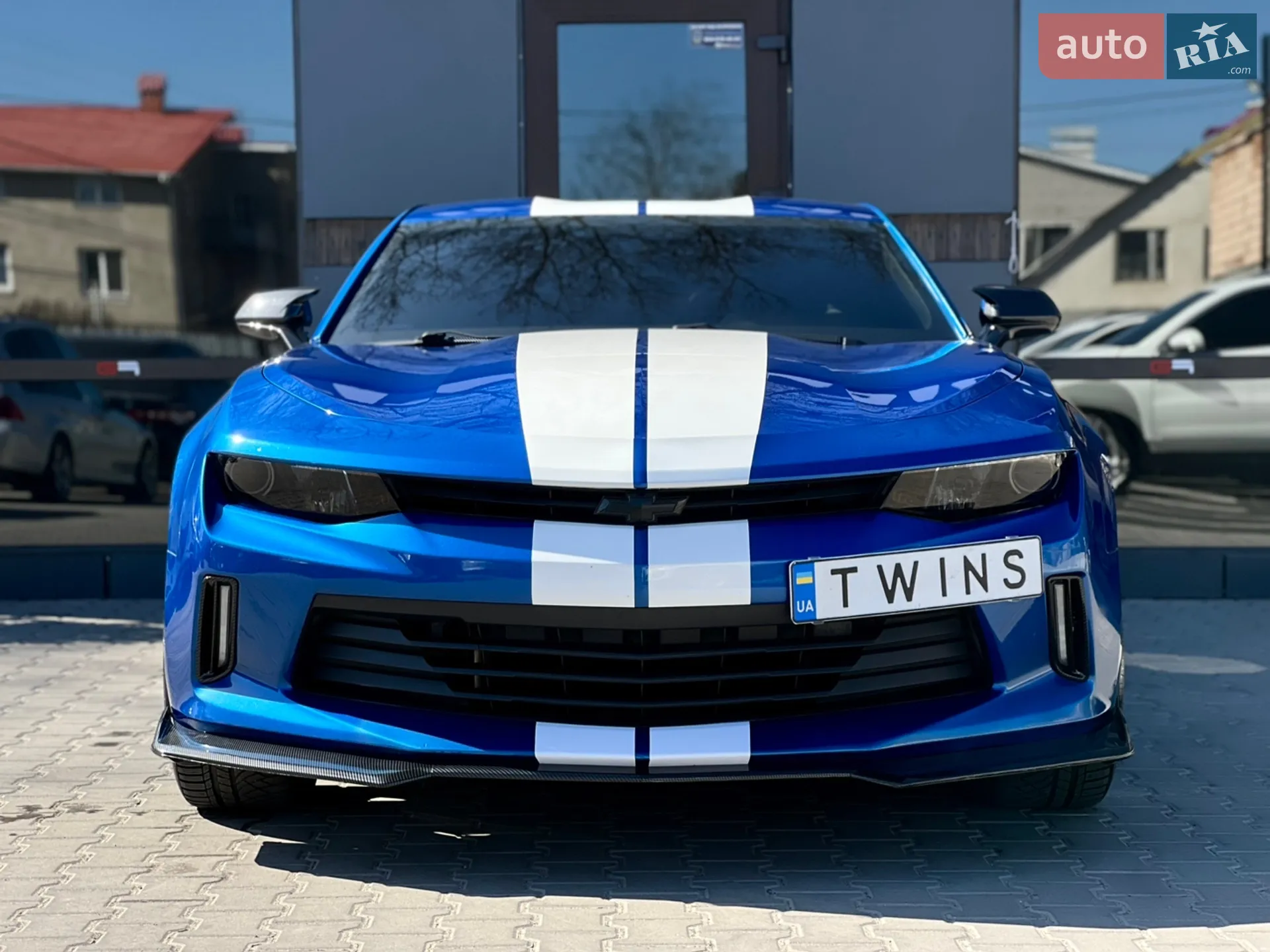 2017 Chevrolet Camaro - мініатюра 2