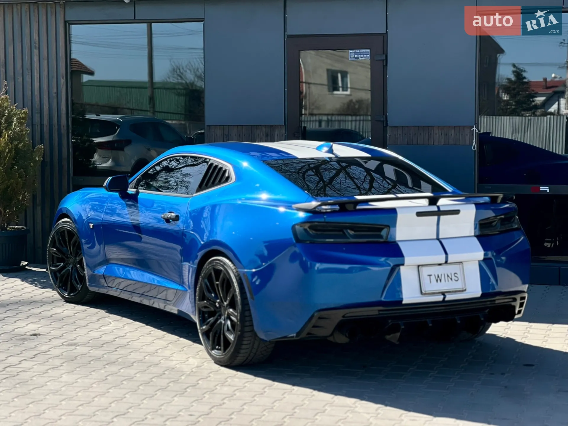 2017 Chevrolet Camaro - мініатюра 6