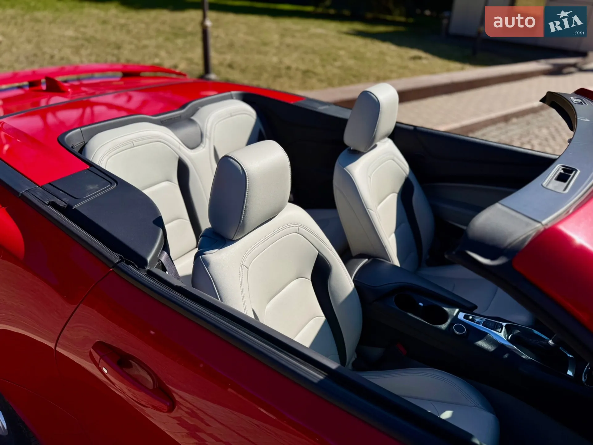 2016 Chevrolet Camaro - мініатюра 16
