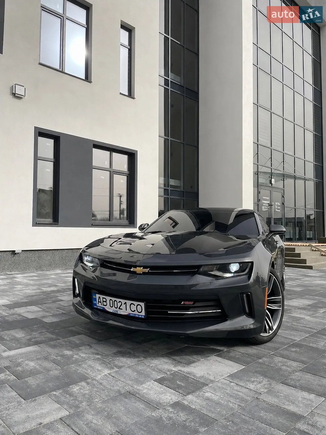 2017 Chevrolet Camaro - мініатюра 2