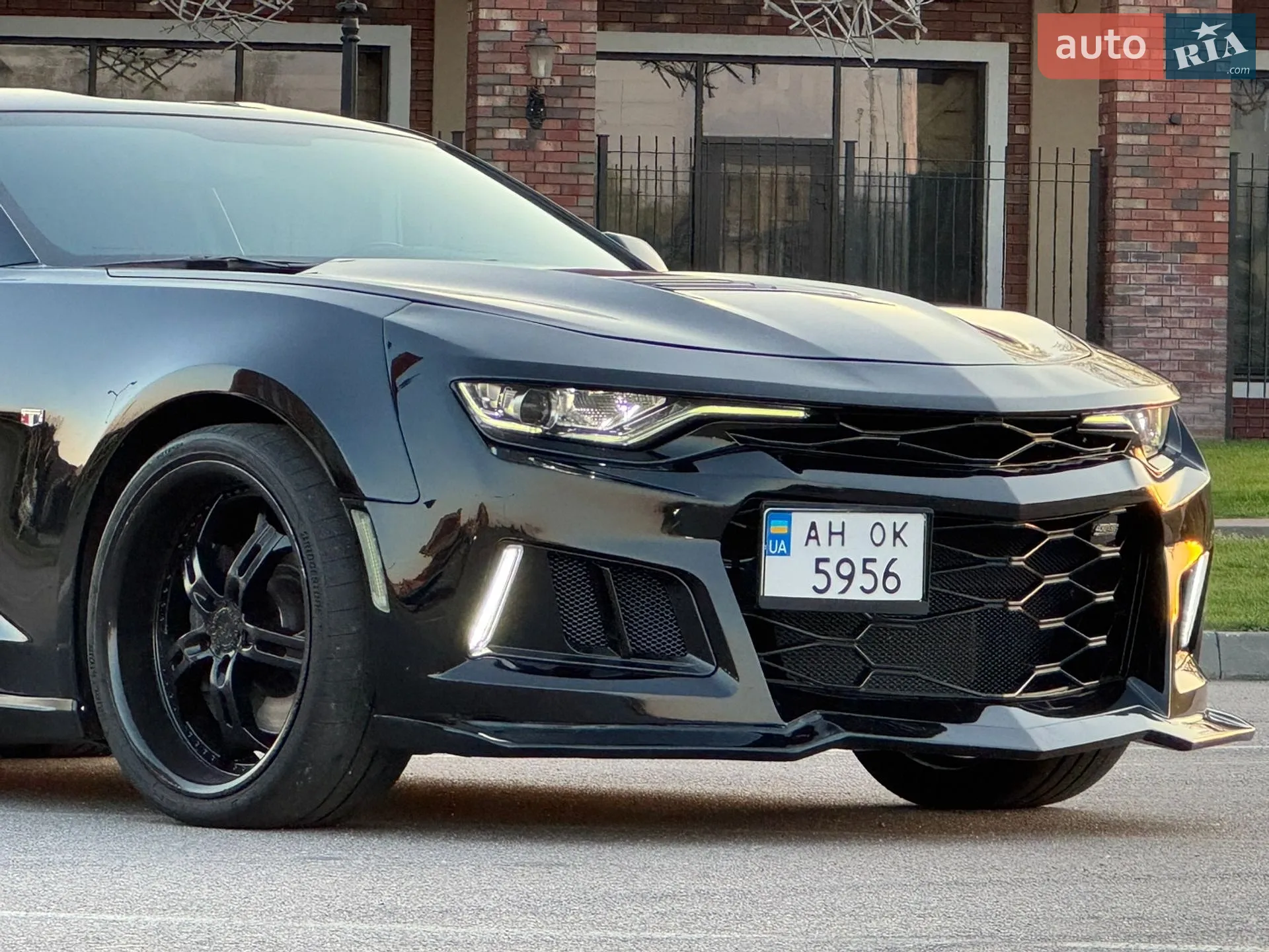 2018 Chevrolet Camaro - мініатюра 5