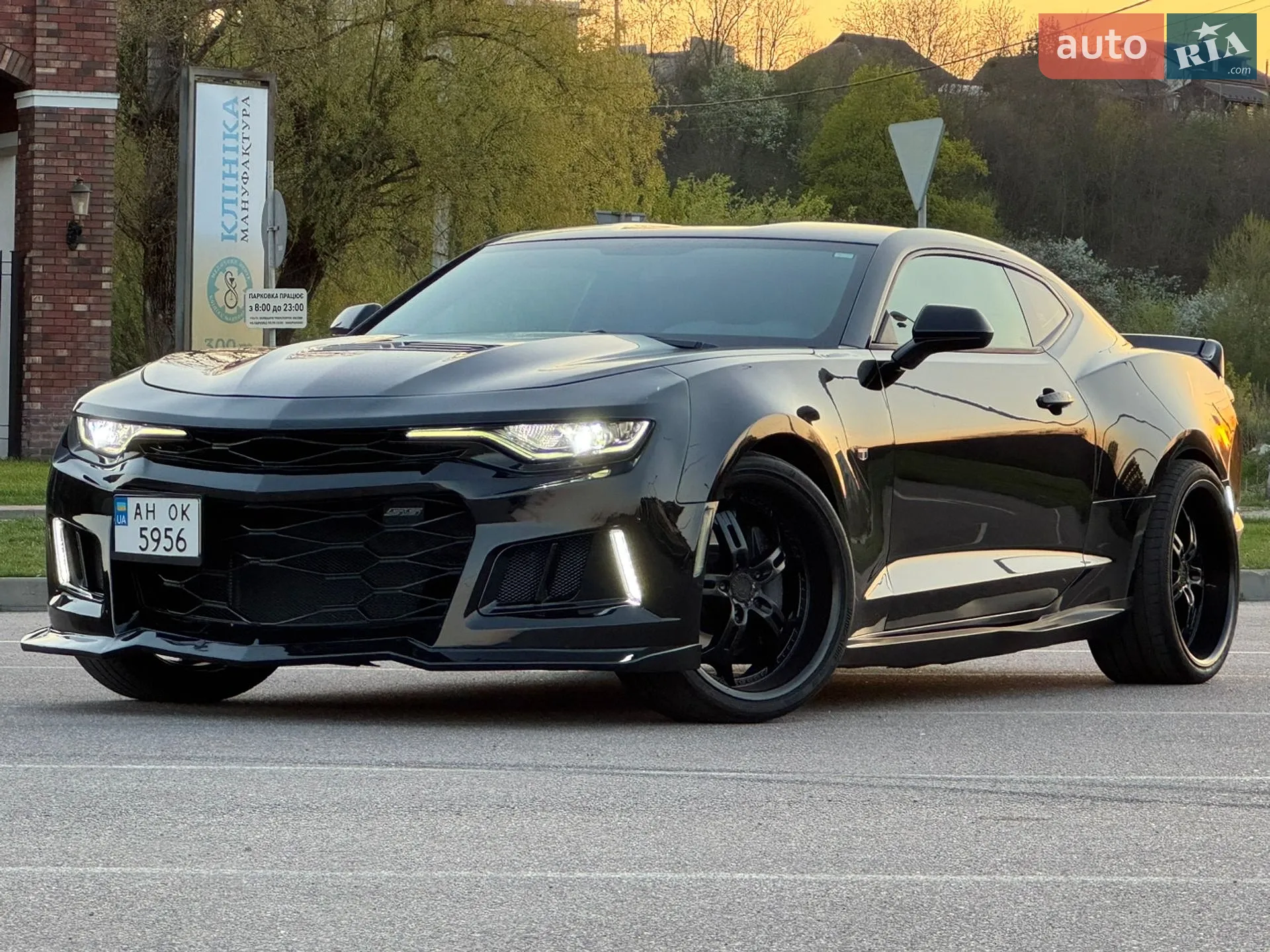 2018 Chevrolet Camaro - фото 1