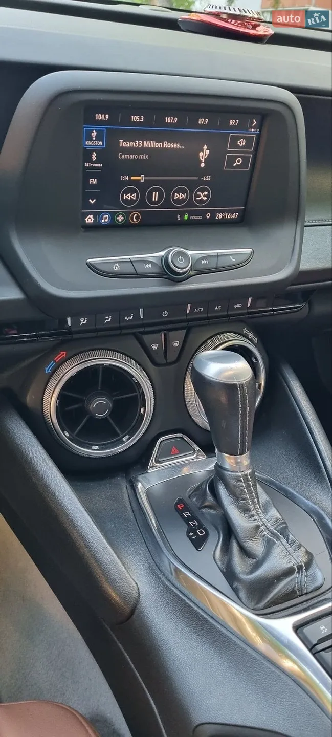 2019 Chevrolet Camaro - мініатюра 16