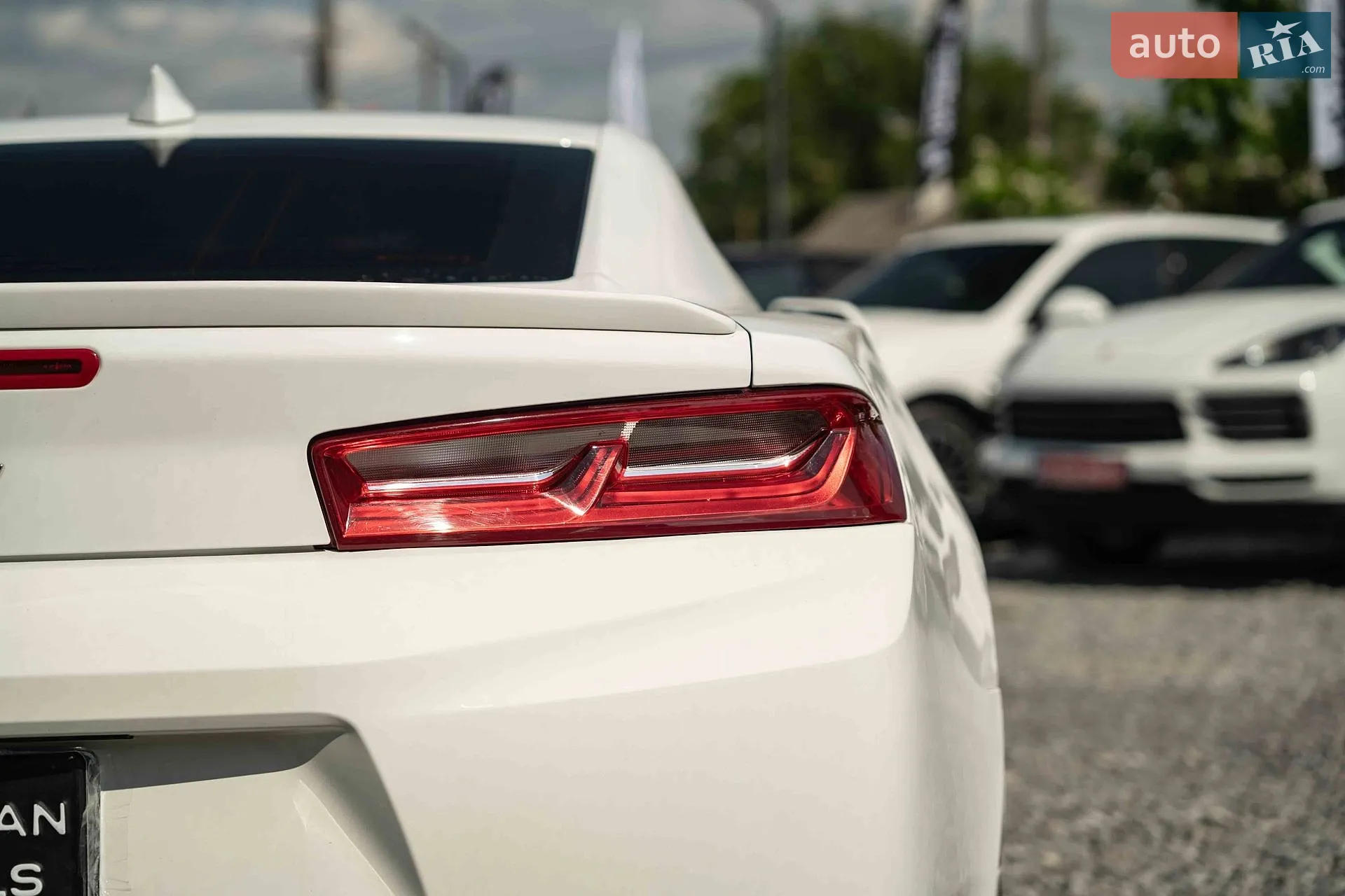 2016 Chevrolet Camaro - мініатюра 13