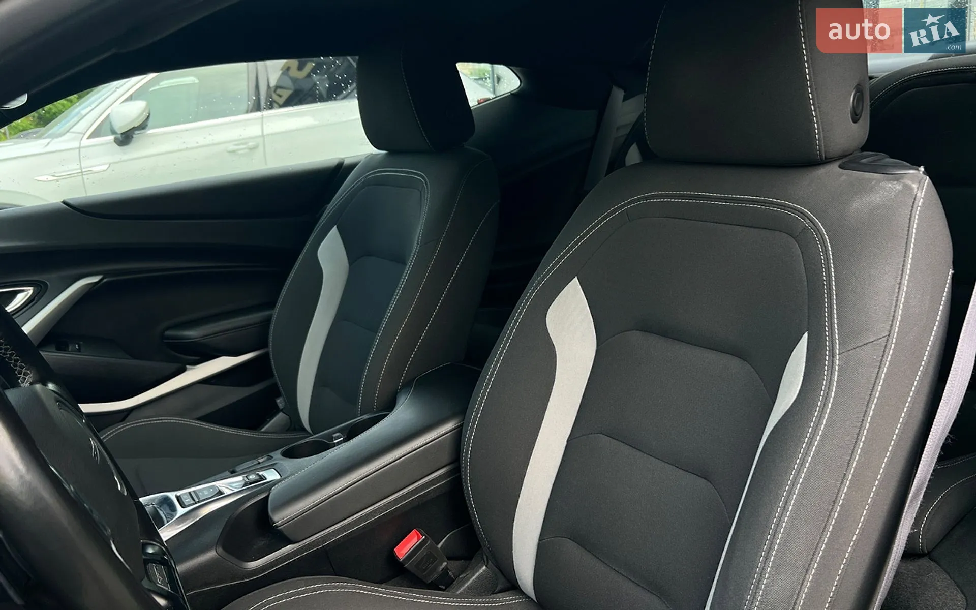 2017 Chevrolet Camaro - мініатюра 12