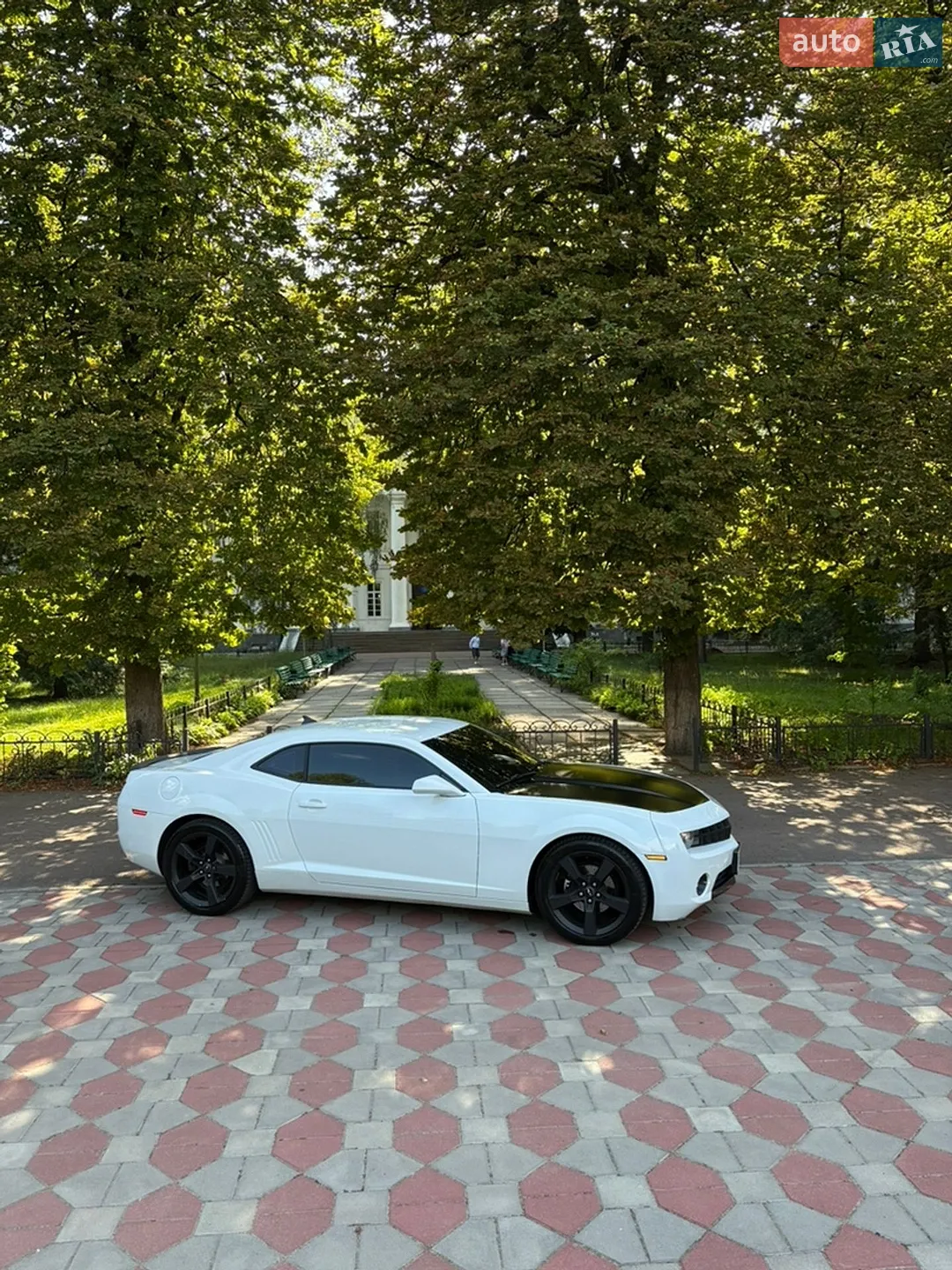 2011 Chevrolet Camaro - мініатюра 3