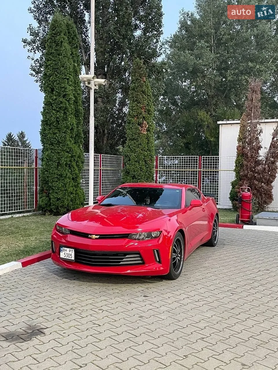 2018 Chevrolet Camaro - мініатюра 3